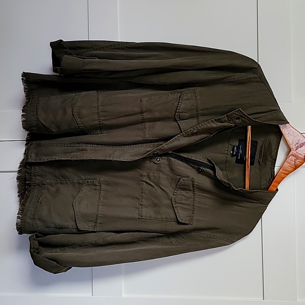Light sanctuary army green jacket